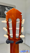Load image into Gallery viewer, Yamaha G-220A (1973) Classical Guitar