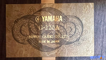 Load image into Gallery viewer, Yamaha G-220A (1973) Classical Guitar