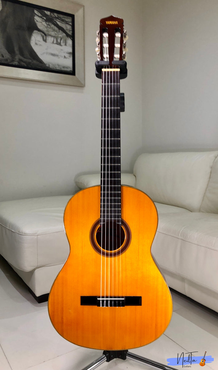 Yamaha G-80 Custom Classical Guitar (1968) with Fishman Sonitone preamp  pickup system