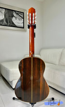 Load image into Gallery viewer, Yamaha GC-5M 1977 Concert Classical Guitar