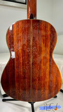 Load image into Gallery viewer, Yamaha GD-10 (1978) Grand Concert Classical Guitar