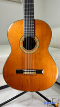 Load image into Gallery viewer, Yamaki GC-30 Grand Concert Classical Guitar