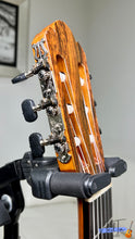 Load image into Gallery viewer, Yamaki GC-30 Grand Concert Classical Guitar