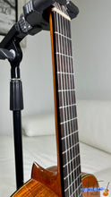 Load image into Gallery viewer, Yamaki GC-30 Grand Concert Classical Guitar