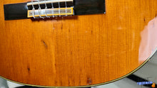 Load image into Gallery viewer, Yamaki GC-30 Grand Concert Classical Guitar