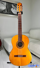 Load image into Gallery viewer, Zen-On AG6F (1963) Electric Classical Guitar