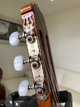 Load image into Gallery viewer, Kurosawa Concert Guitar Model No. 1