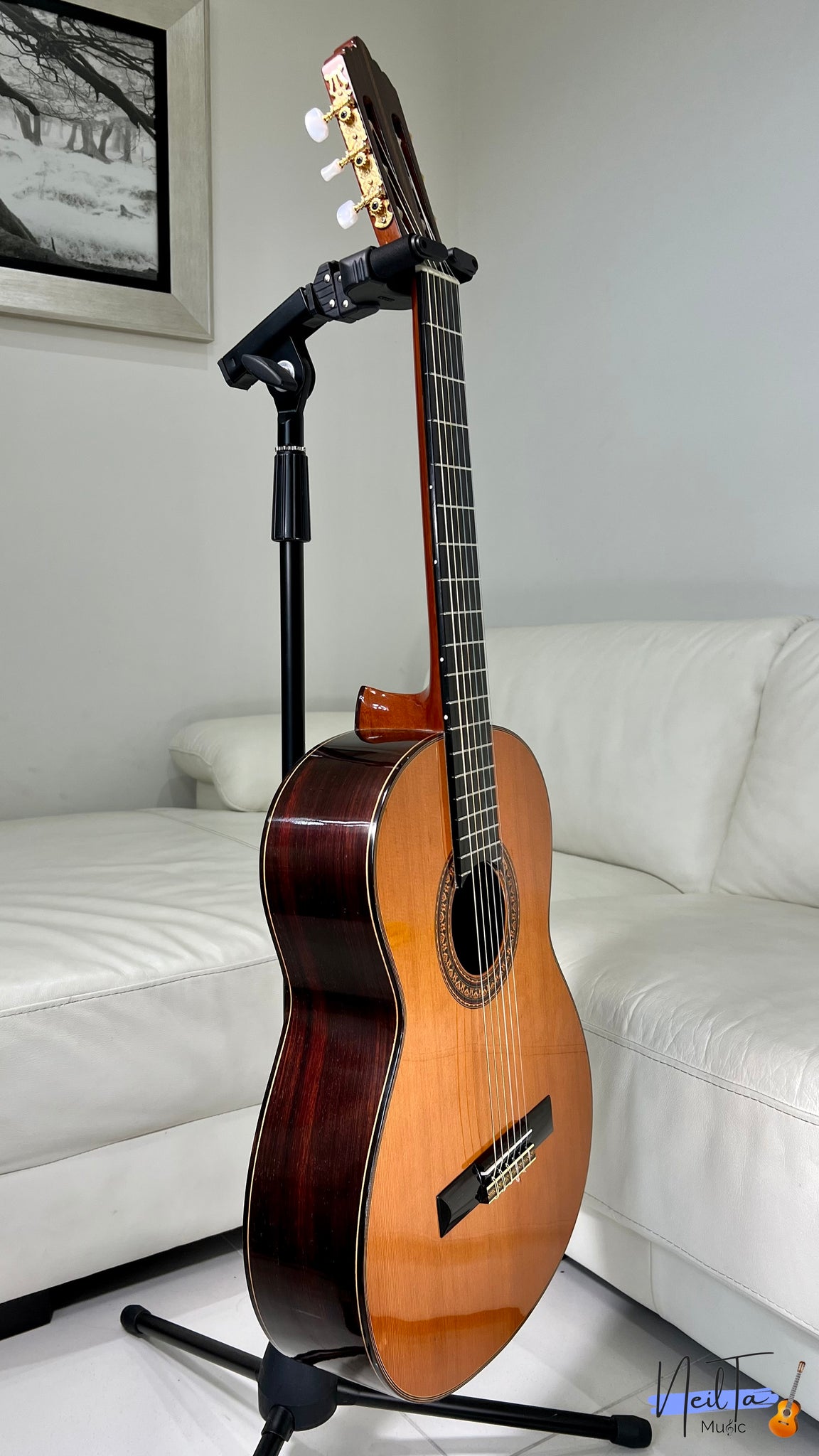 Shinano No.53 Classical Guitar from Mid 1960s – Neil Ta Music