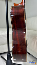Load image into Gallery viewer, Shinano No.53 Classical Guitar from Mid 1960s
