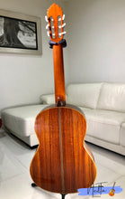 Load image into Gallery viewer, YAMAHA GC-5 (Hideyuki Ezaki) 1979 – Handmade Grand Concert Classical Guitar
