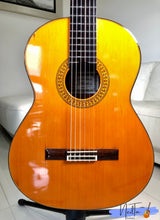 Load image into Gallery viewer, RYOJI MATSUOKA M20 CLASSICAL GUITAR
