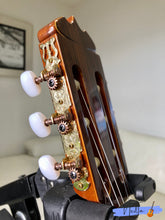 Load image into Gallery viewer, Ryoji Matsuoka M50 Classical Guitar (2000)
