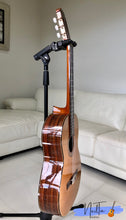 Load image into Gallery viewer, Ryoji Matsuoka M50 Classical Guitar (2000)
