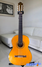 Load image into Gallery viewer, Shinano SC-25 Handmade Concert Classical Guitar
