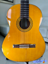 Load image into Gallery viewer, Shinano SC-25 Handmade Concert Classical Guitar
