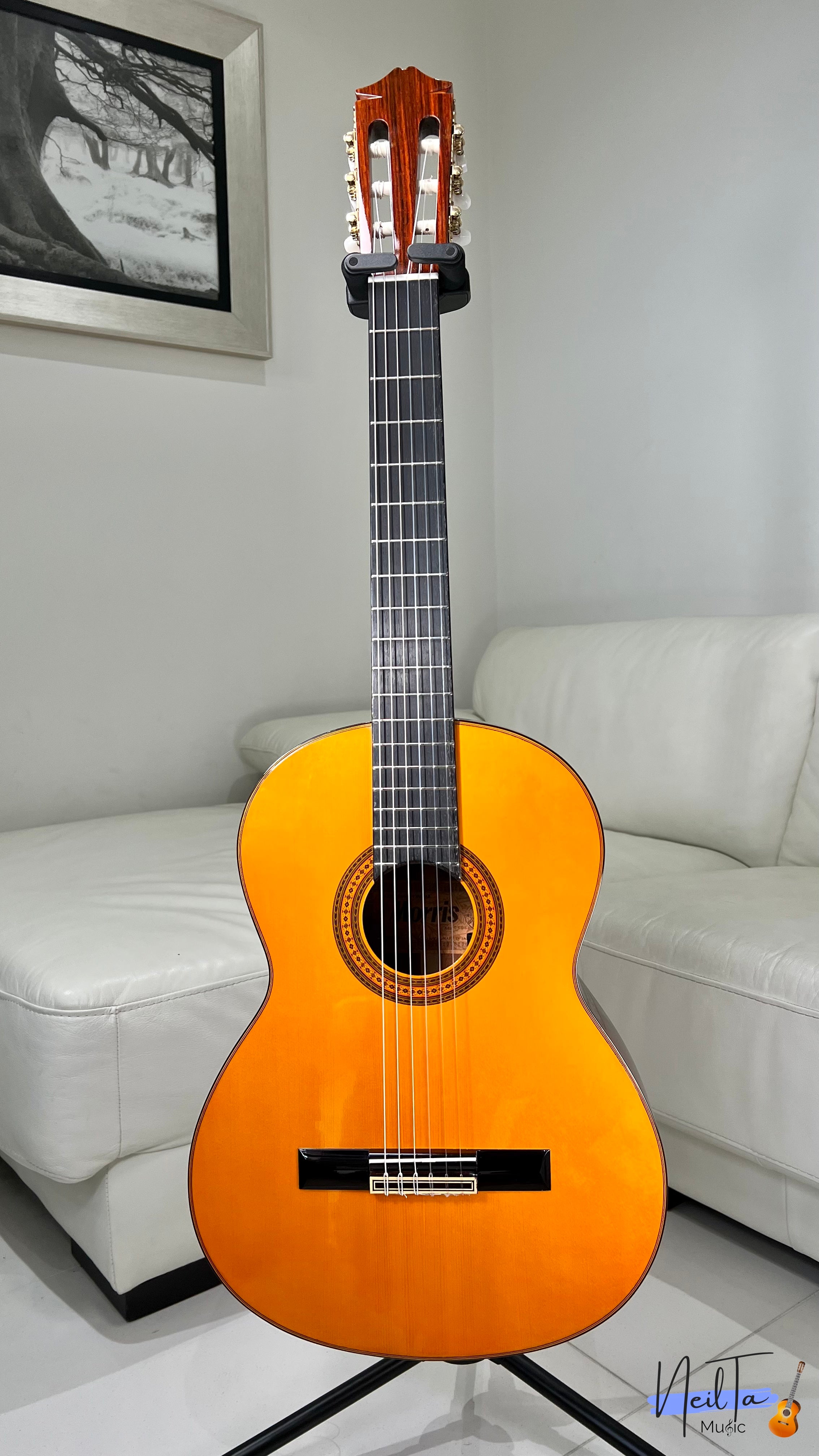 Morris M20 Custom Electric Classical Guitar – Neil Ta Music