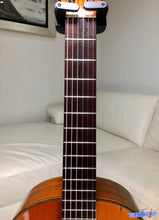 Load image into Gallery viewer, Ryoji Matsuoka M30 Handmade Classical Guitar (1983)
