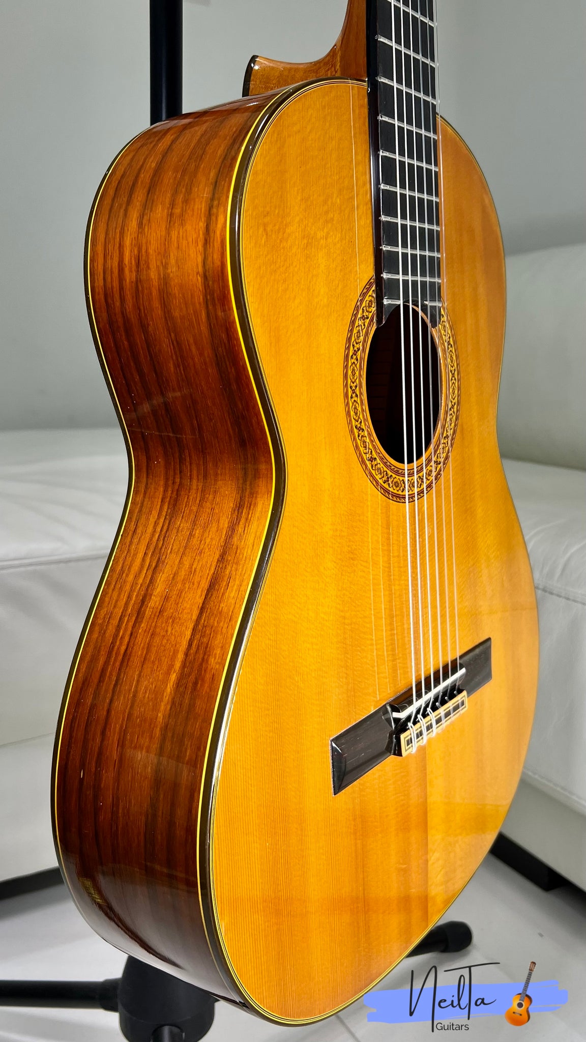 Shinano SC-20 (1972) Handmade Concert Classical Guitar – Neil Ta Music