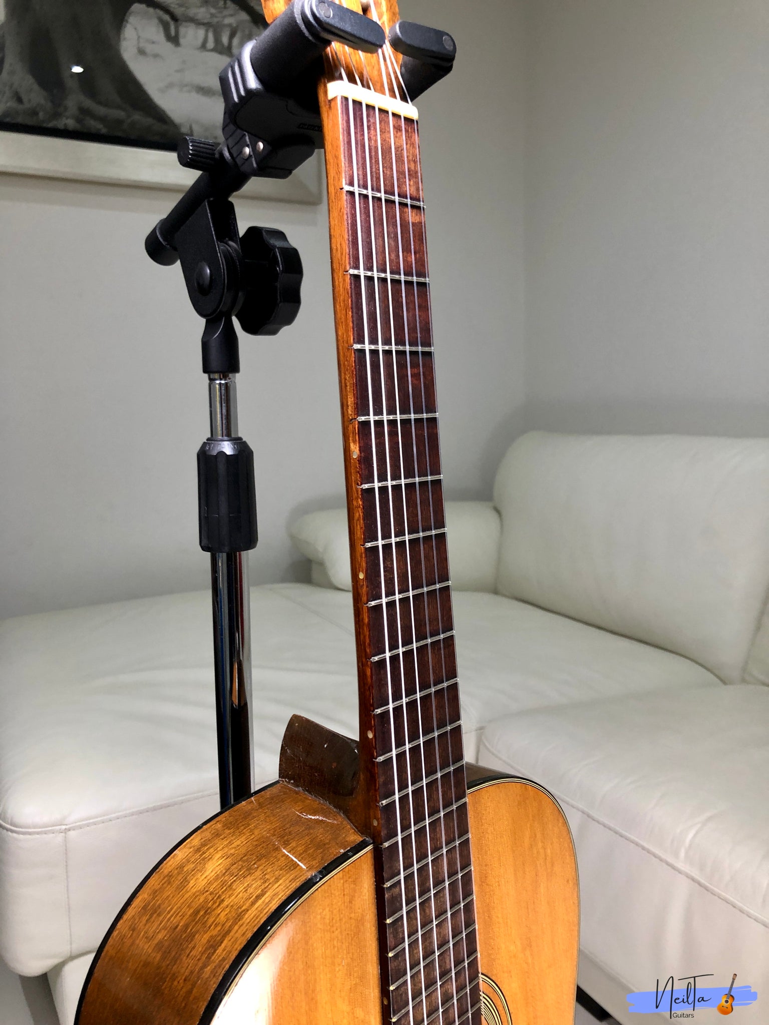 Yairi No. 250 Handmade Classical Guitar (1965) – Neil Ta Music