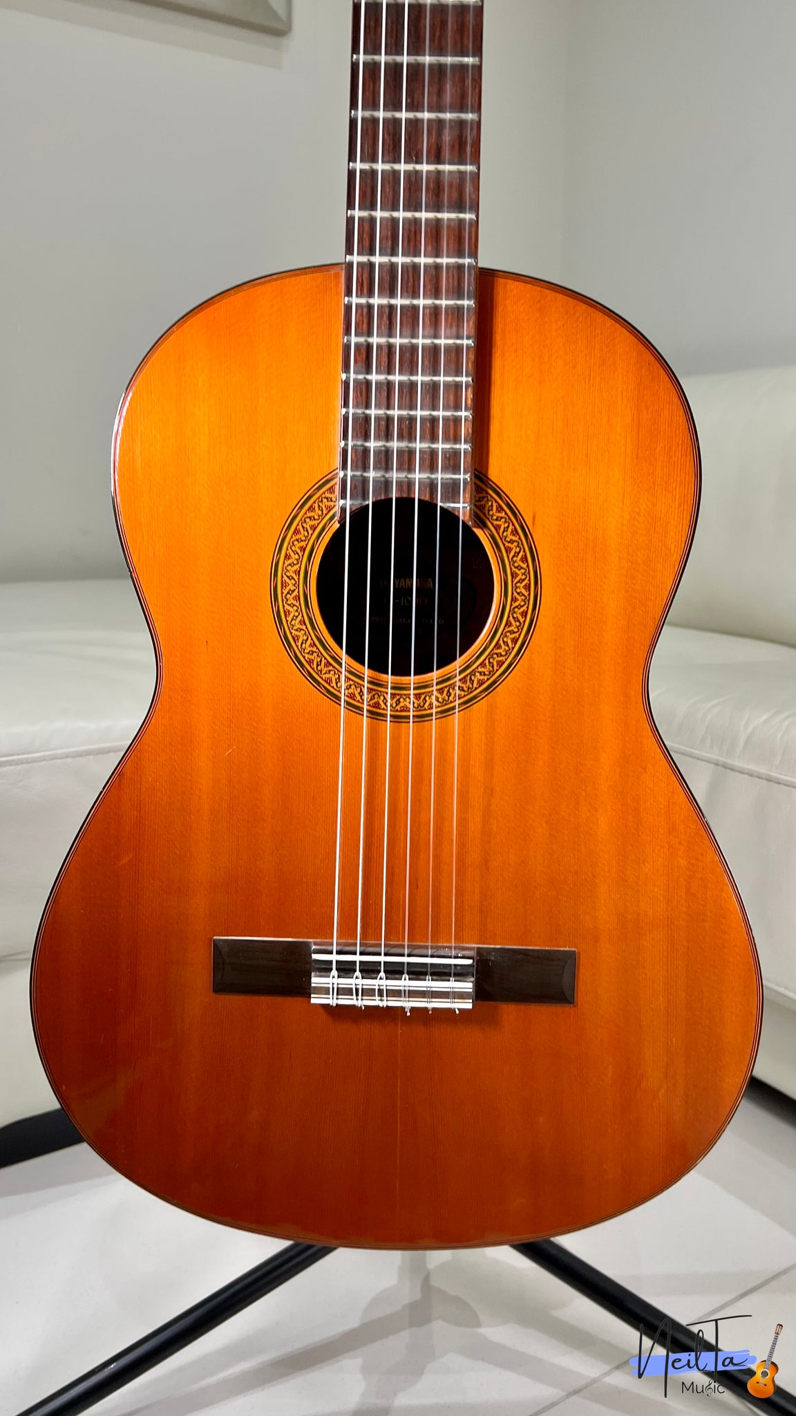 Yamaha G-100D Electric Classical Guitar (1977)