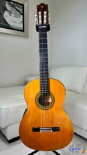 Load image into Gallery viewer, Yamaha C-200 Electric Classical Guitar (June 1977)
