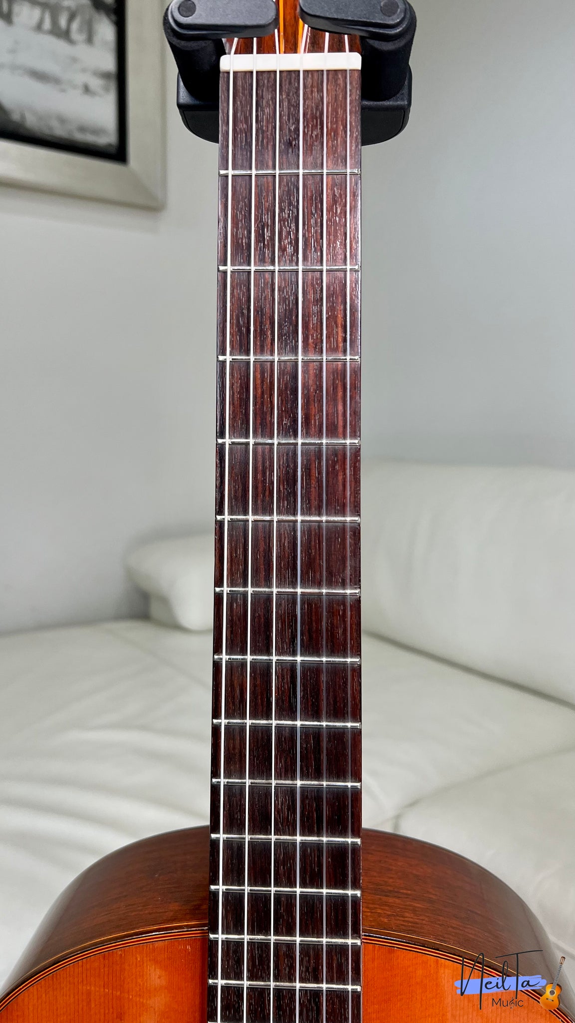 Yamaha G-250 Classical Guitar Enhanced (1976) – Neil Ta Music