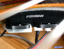 Load image into Gallery viewer, Yamaha G-80 Custom Classical Guitar (1968) with Fishman Sonitone preamp pickup system
